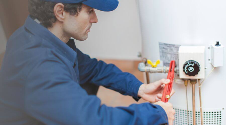 Expert burst pipe repair services in East Fultonham, OH